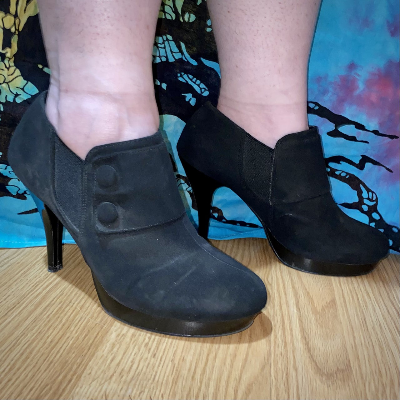 Black Heeled Shooties